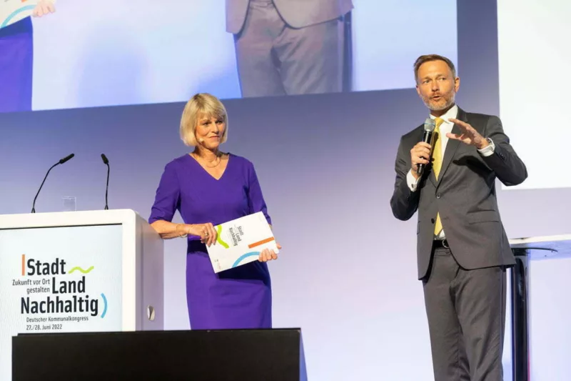 Zukunft vor Ort gestalten - Deutscher Kommunalkongress 2022 3 Deutscher Kommunalkongress 2022